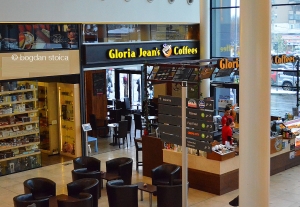 Gloria Jeans Coffee - O cafea = o faptă bună